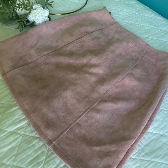 Limonata Retro Suede Like Mini Skirt - Picture 8 of 10